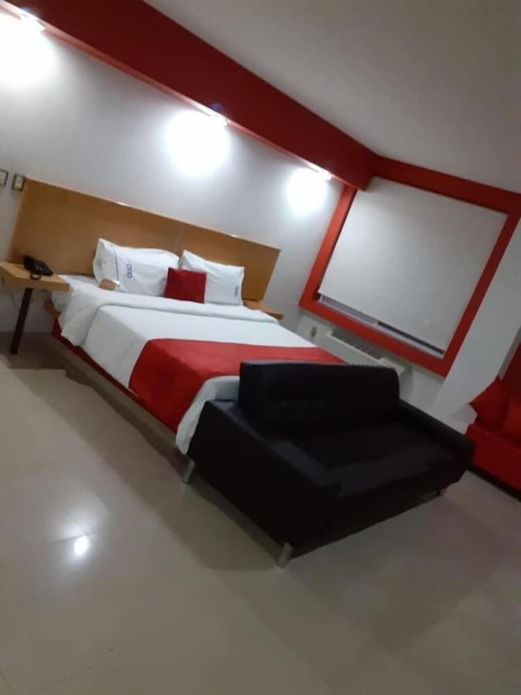Hotel CEO Morelia Exterior foto